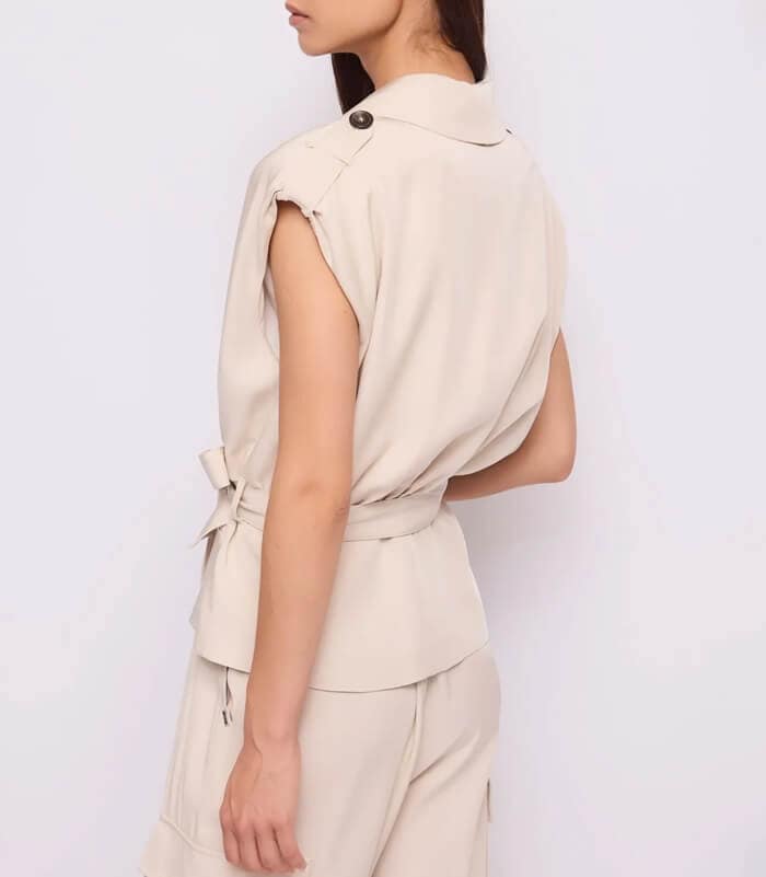 【SALE】【GAUDI】ノースリデザインジャケット■IT611FD35001