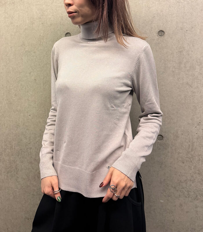 【GAUDI】タートルネックニット★IT521BD53018