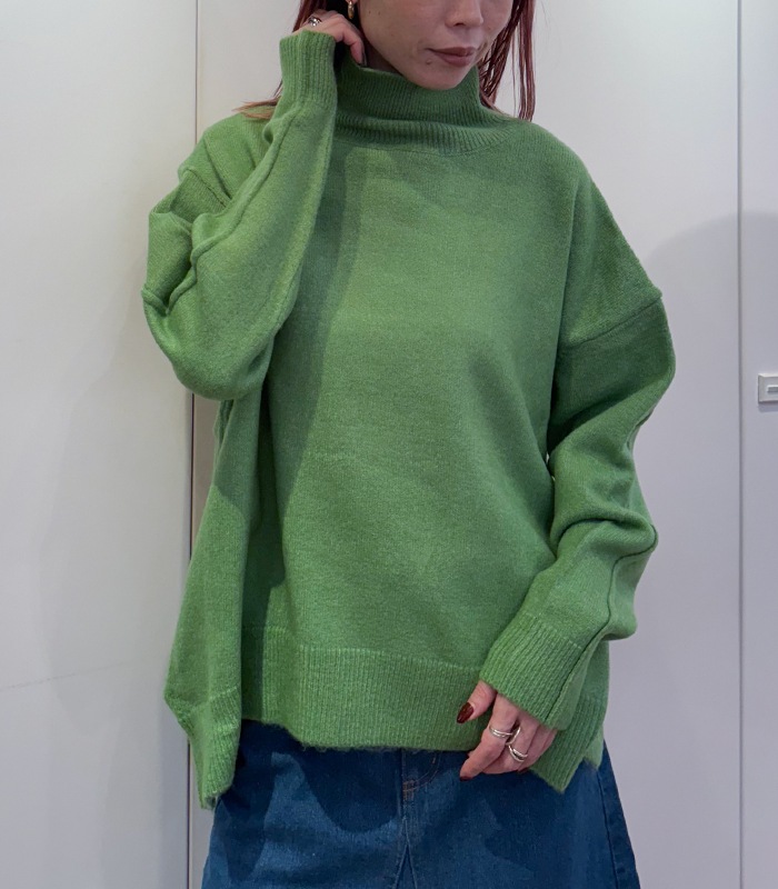 【MICALLE MICALLE】サイドスリットタートルネックプルオーバーニット★M909-550T(MRH113NAD)