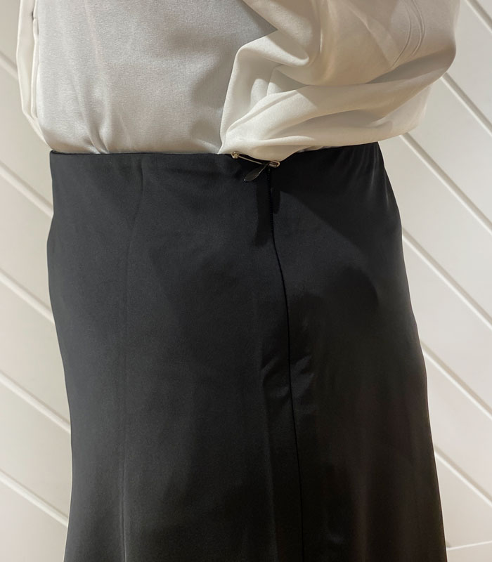 【SALE】【Desert Rose】サテンストレートスカート●TSK-124