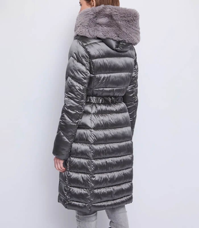 【GAUDI】ファーカラーポイントナイロンパファーコート★☆IT521BD35004