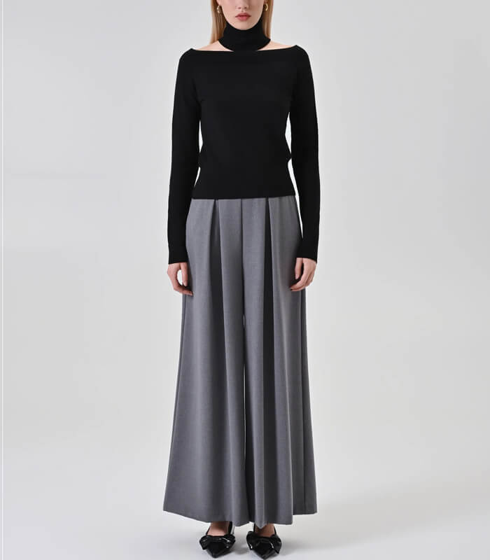 【SALE】【Rinascimento】チョーカーディテールニット●ITRIN12179