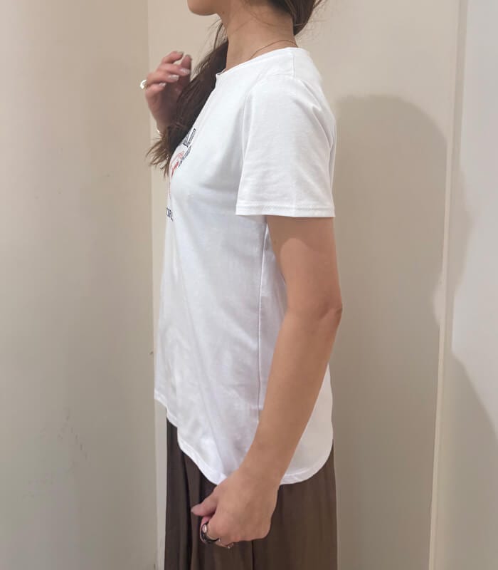 【SALE】【RINASCIMENTO】LA CHANCE カレッジロゴTシャツ▼ITRIN129255