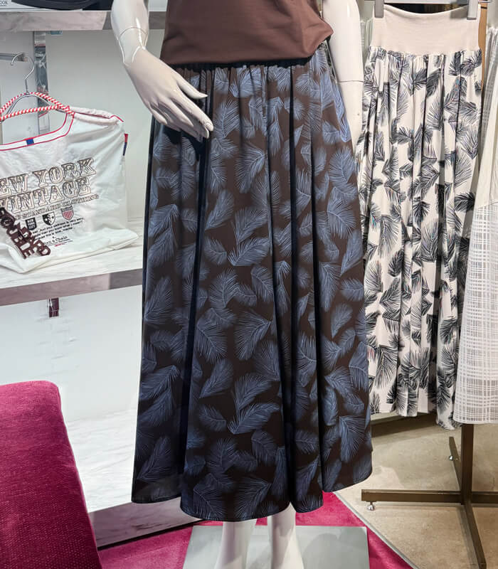 MoNiLE】モノクロリーフフレアスカート☆IT002956 | WEAR,スカート