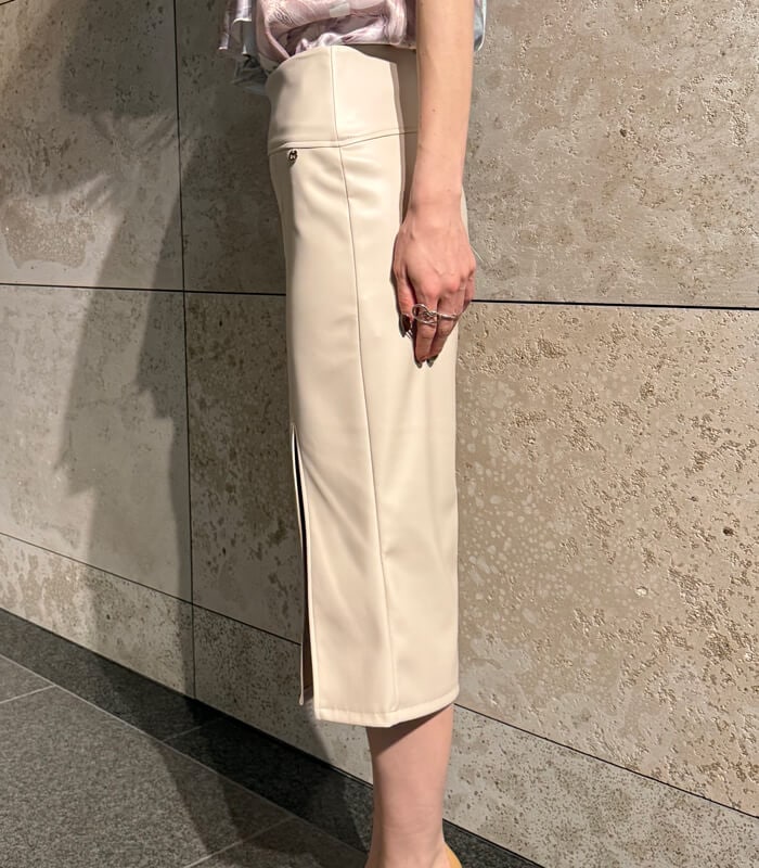 【RINASCIMENTO】フェイクレザータイトスカート★ITRIN127468