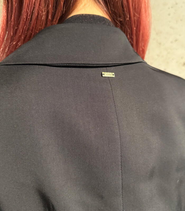 【GAUDI】シースルーデザインウエストベルトポイントジャケット★IT611FD35002