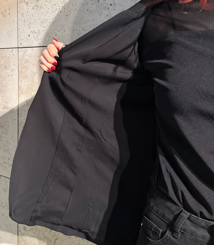 【GAUDI】シースルーデザインウエストベルトポイントジャケット★IT611FD35002