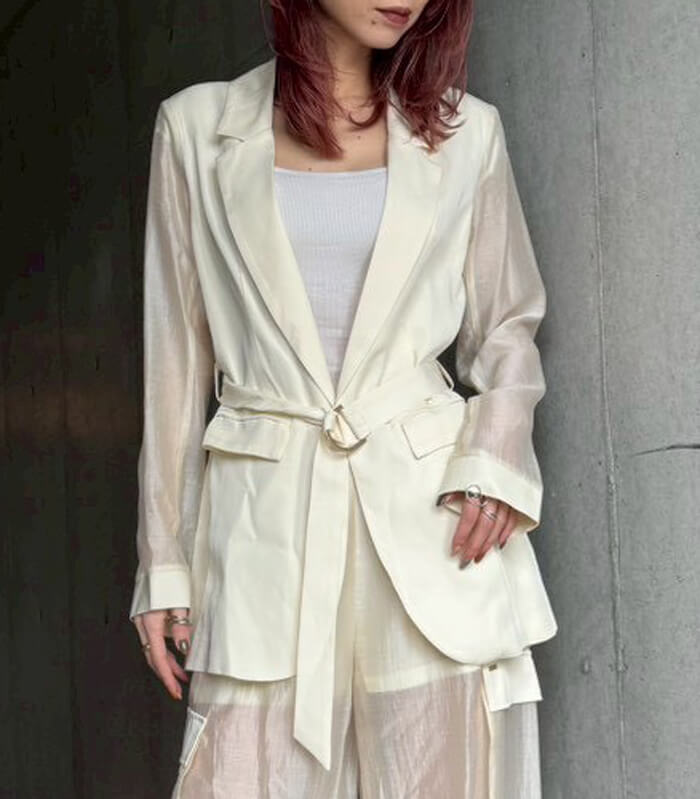 【GAUDI】シースルーデザインウエストベルトポイントジャケット★IT611FD35002