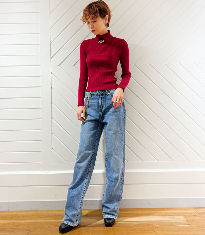 【SALE】【Rinascimento】ロゴチャーム装飾タートルニット●RIN11291