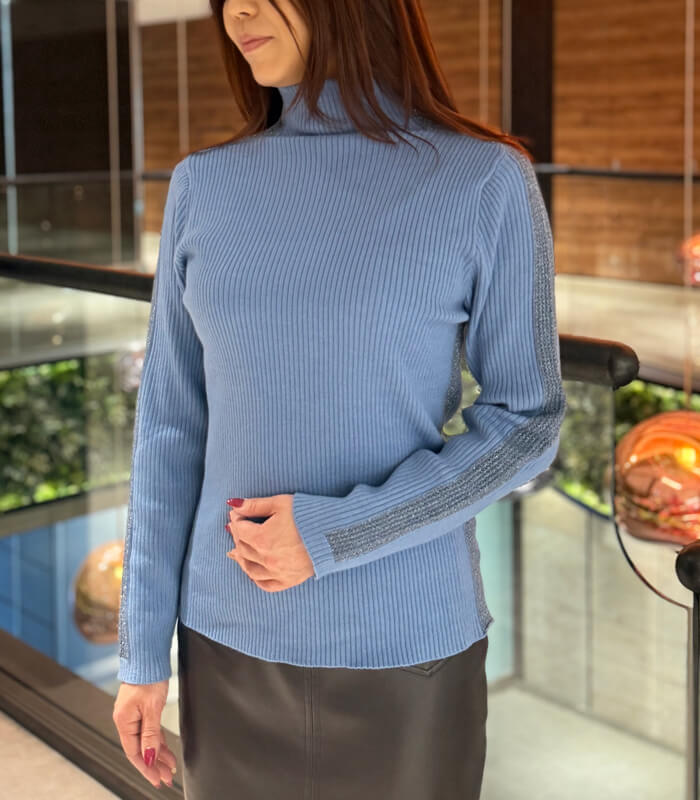 【SALE】【PaulineBleu】サイドラメラインタートルニット▼☆37440