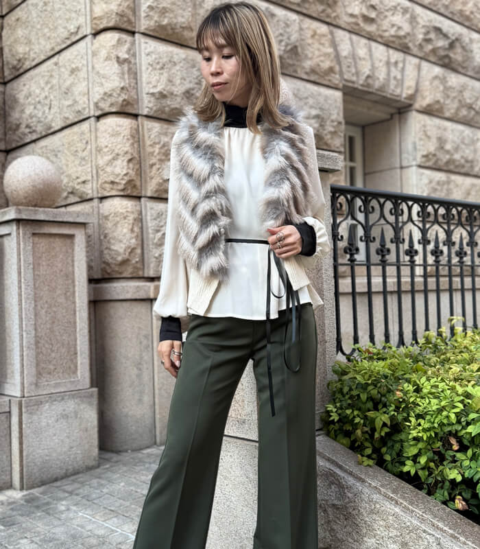 【GAUDI】ベルトポイントボトルネックブラウス★IT521FD45031