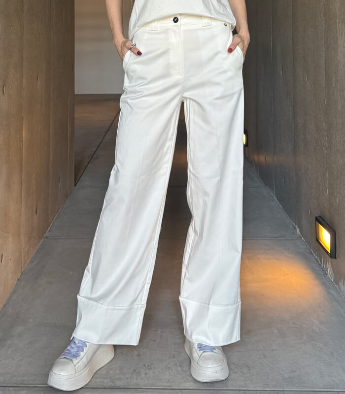 【SALE】【RINASCIMENTO】センタープレスロールアップパンツ▼ITRIN129120