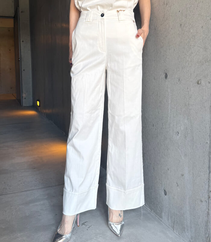 【SALE】【RINASCIMENTO】センタープレスロールアップパンツ▼ITRIN129120