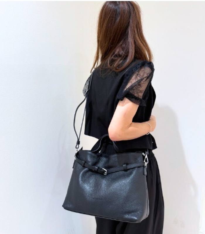 【RIPANI】LUISA横長2wayベルトデザインレザーハンドバッグ★☆I771OJ-LUISA