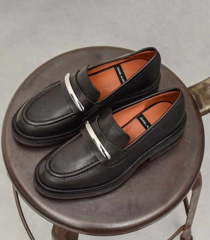 【ANGEL ALARCON】ラウンドトウメタルオーナメントローファー★☆D51614