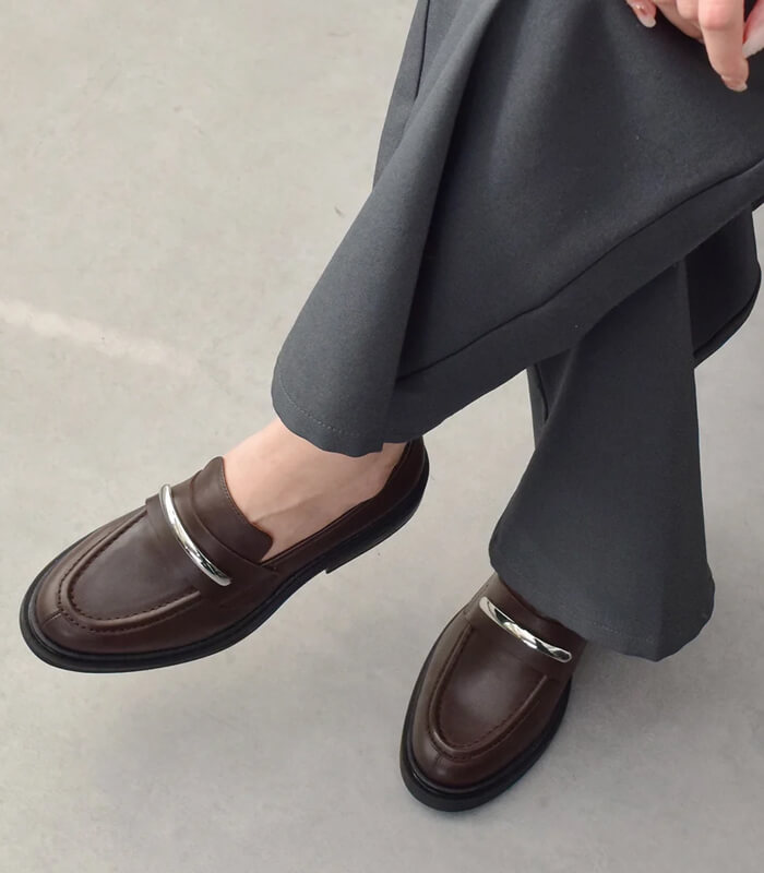 【ANGEL ALARCON】ラウンドトウメタルオーナメントローファー★☆D51614