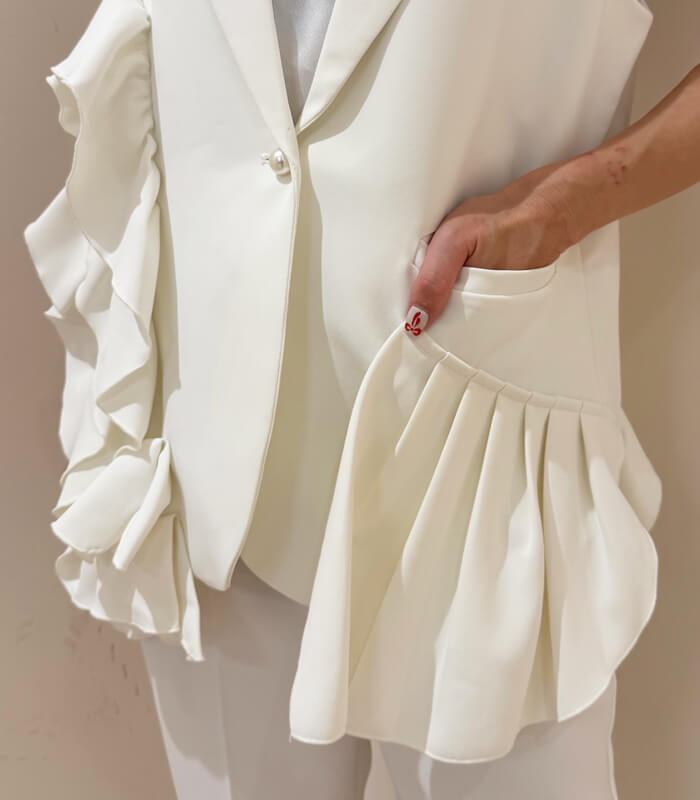 【PICCIN PERLA】アシメトリーフリルジレ★☆907040