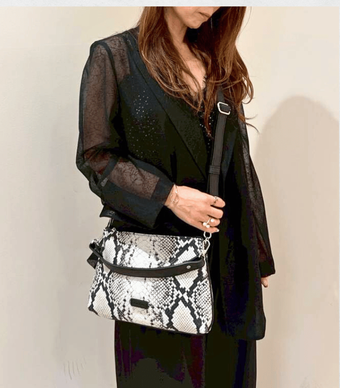 【RIPANI】MARYAM2wayパイソンレザーハンドバッグ★I881SP-MARYAM