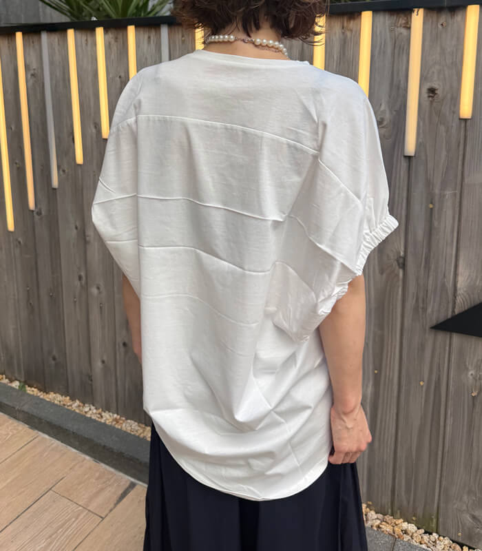 【SALE】【LUGIVA】後ろ袖ゴムメッセージロゴTシャツ■☆IT202481