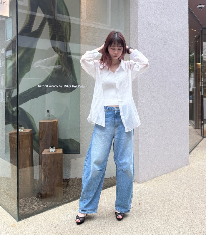 aromaさま♡ロイヤルブルー SALE】【DESERT ROSE】インナー付きバックオープンシアーシャツ