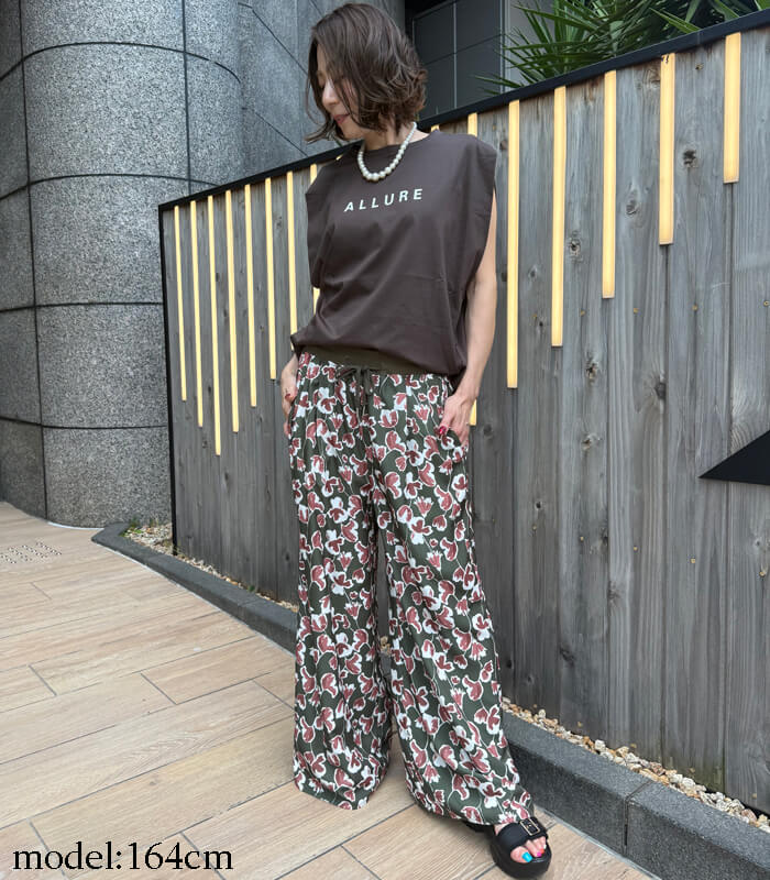 【SALE】【LUGIVA】ロゴショルダーノースリーブプルオーバー■☆IT202493