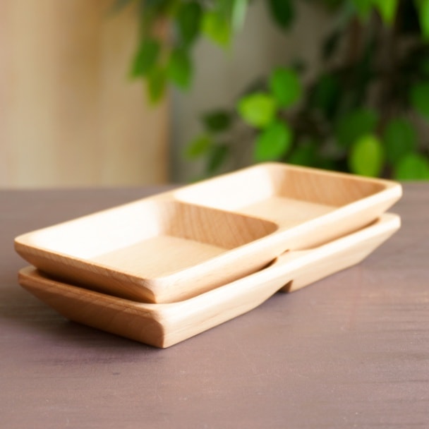 HERMÈS 蓮の葉柄 皿　角皿　プレート　新品　2枚セット HERMÈS 蓮の葉柄 皿 角皿 プレート 新品 2枚セット HERMÈS 蓮の葉柄 皿