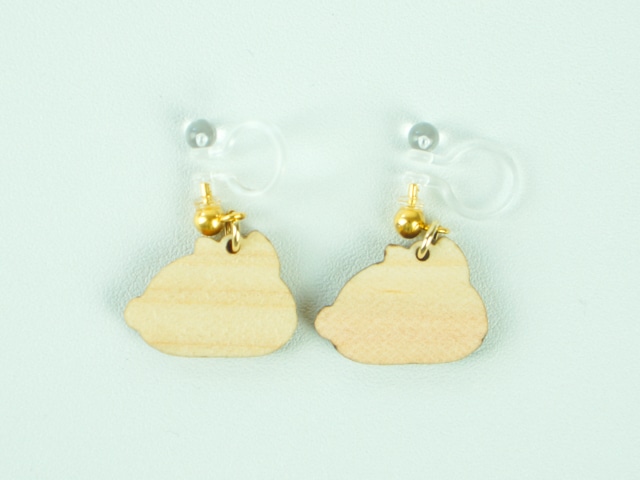 ゆらりイヤリング・ピアス 冬の雪うさぎ | 木製オリジナル商品,木製