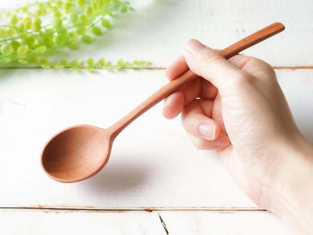 繊細なラインが美しい ナチュレスープスプーン すべての商品 犬山城下町の木のお店 デザインモリス