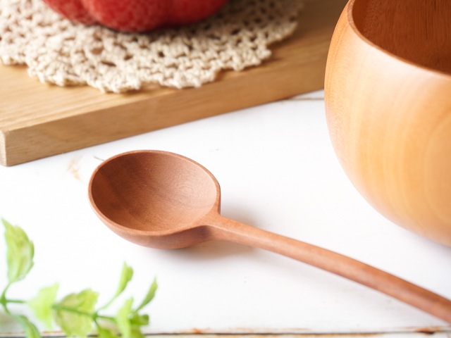 繊細なラインが美しい ナチュレスープスプーン すべての商品 犬山城下町の木のお店 デザインモリス