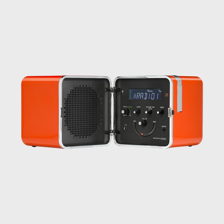 ブリオンベガ BRIONVEGA radio.cubo ラジオクーボ radio.cubo | ラジオクーボ by Brionvega | Generate Design