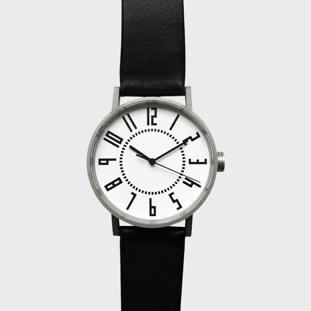 SPQR スポール 五十嵐威暢 eki watch 37mm ホワイト×ブラックベルト