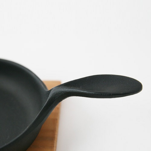 スキレット / 鉄 フライパン / 南部鉄器 小笠原陸兆 ミニパン 大 ふた