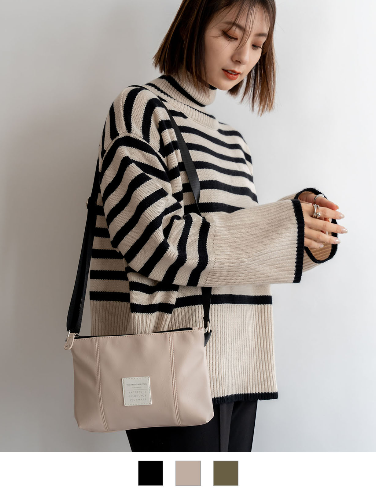 Rename カジュアルデザイン オリジナルタグ サコッシュ ショルダーバッグ