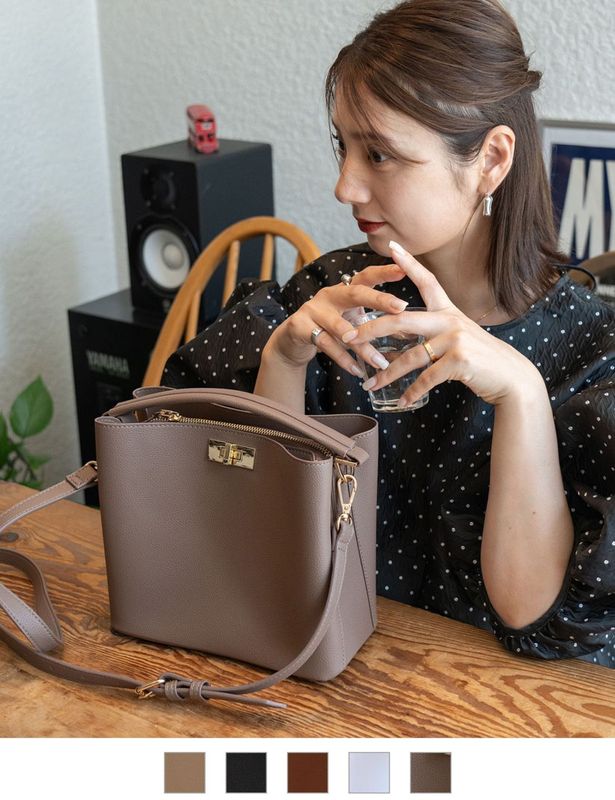 【 Rename 】 ワンハンドル 2way ハンドバッグ ショルダーバッグ レディース おしゃれ 高見え 上品 通勤 カジュアル 大人 女性 学生 RHG23045