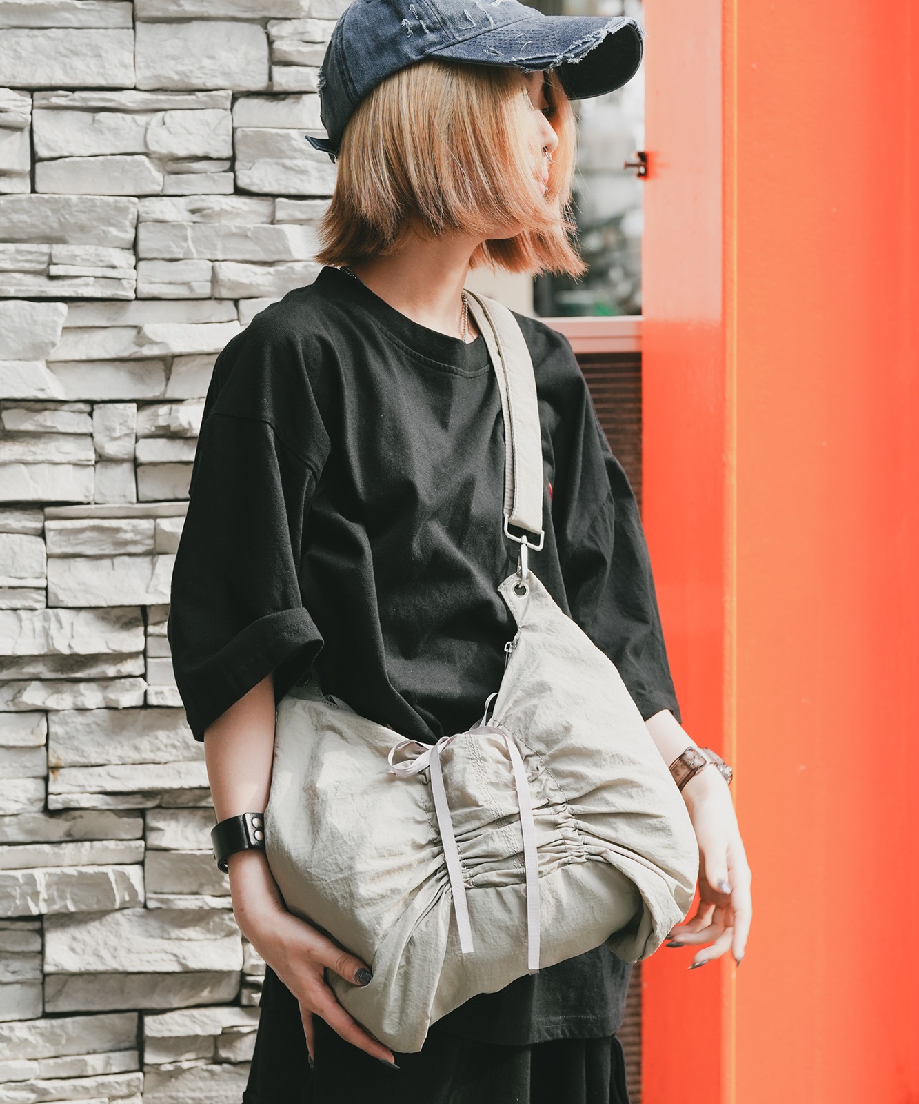 Rename リボン シャーリング バタフライ ギャザー ショルダー トートバッグ メンズ レディース