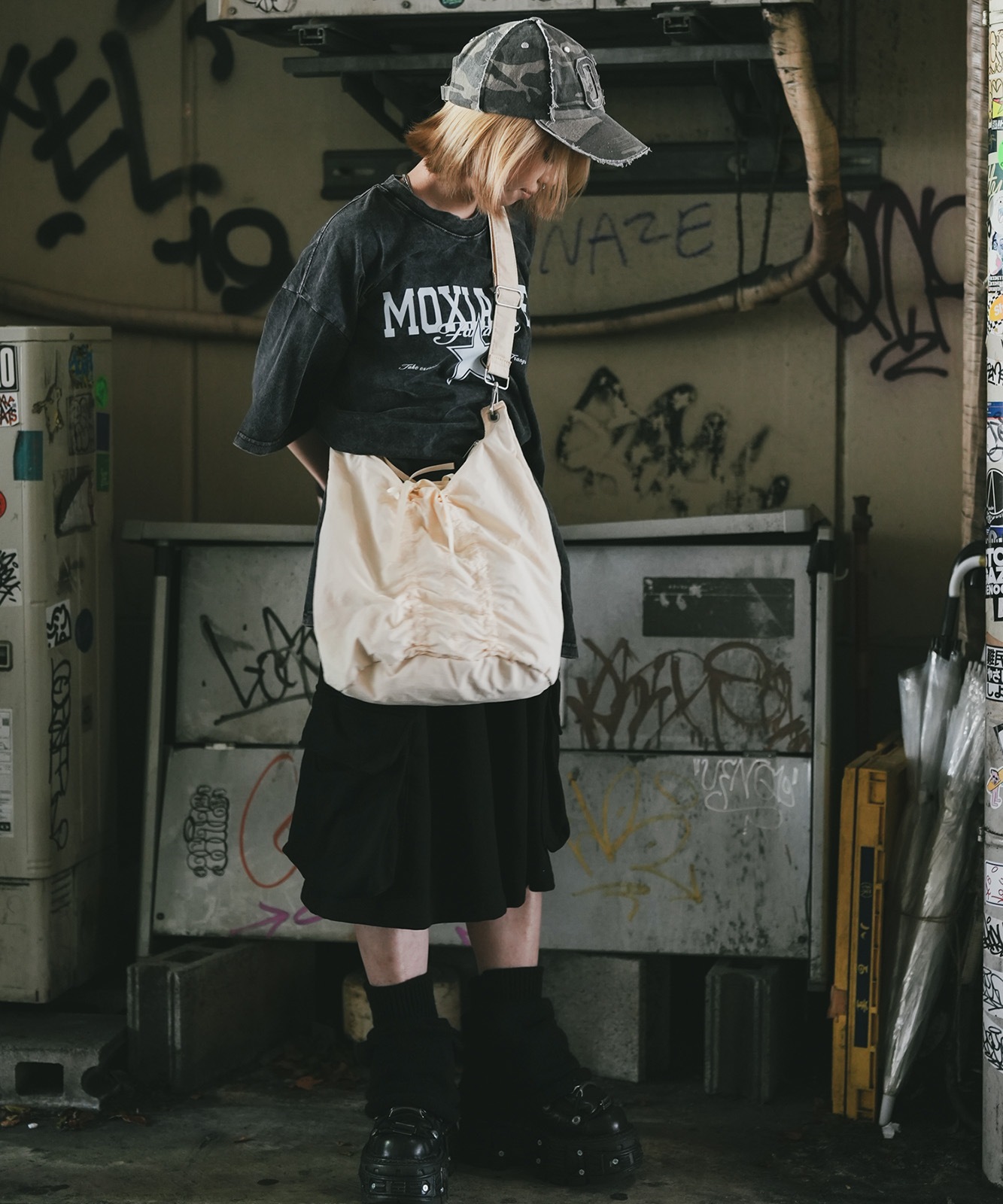 Rename リボン シャーリング バタフライ ギャザー ショルダー トートバッグ メンズ レディース