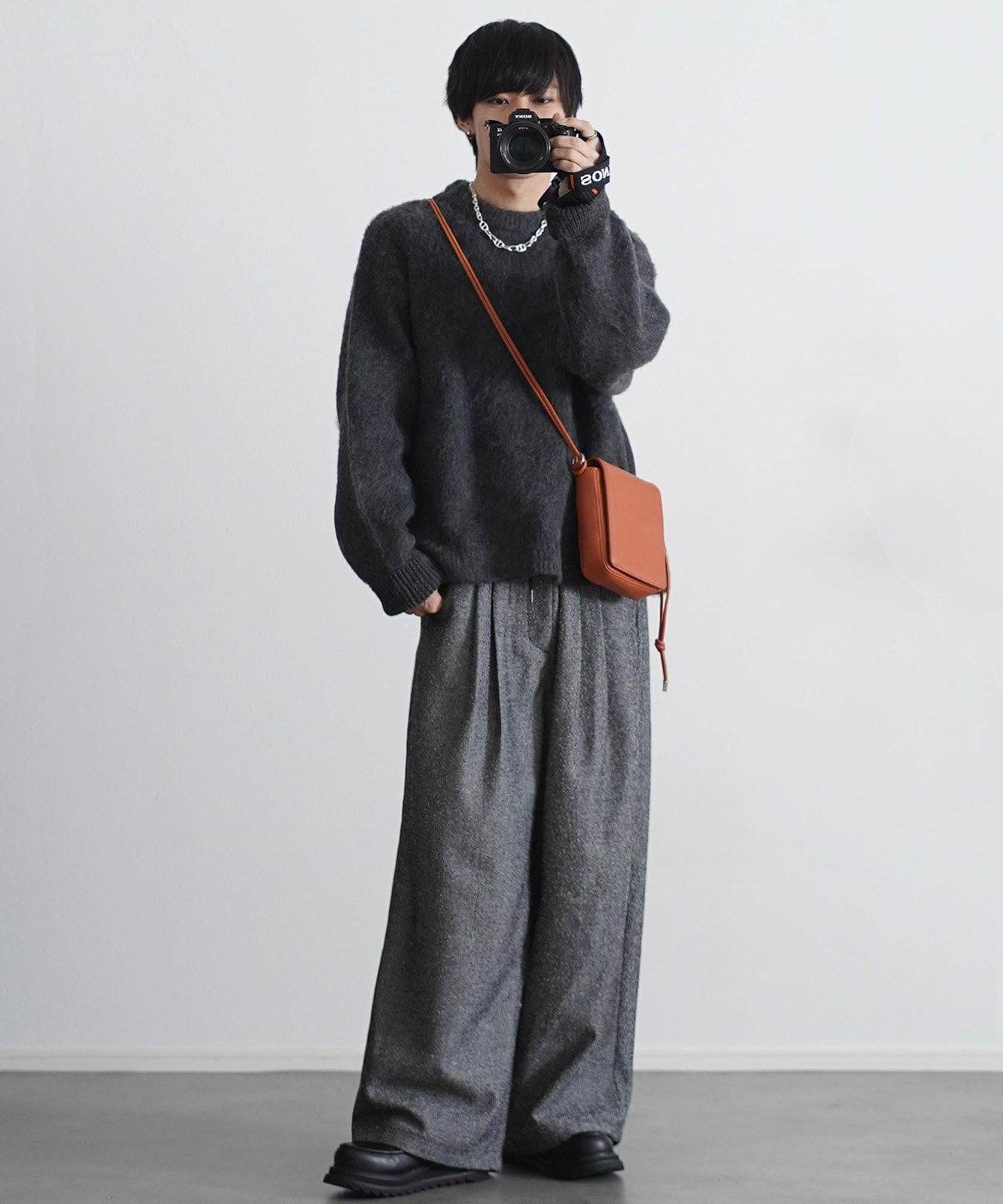 【 DEVICE × こーせコラボ 】Rename ミニスクエアショルダーバッグ メンズ レディース ユニセックス｜合皮 フェイクレザー 斜めがけ 小さめ 軽量 おしゃれ トレンドバッグ ミニショルダー