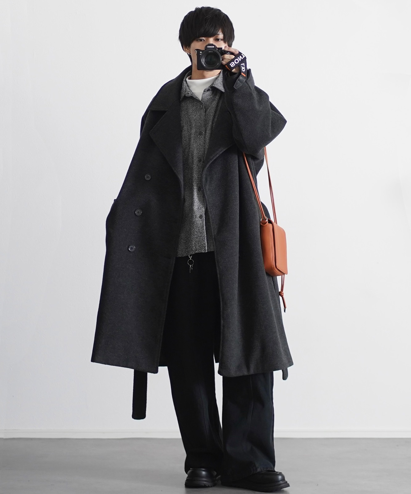 【 DEVICE × こーせコラボ 】Rename ミニスクエアショルダーバッグ メンズ レディース ユニセックス｜合皮 フェイクレザー 斜めがけ 小さめ 軽量 おしゃれ トレンドバッグ ミニショルダー