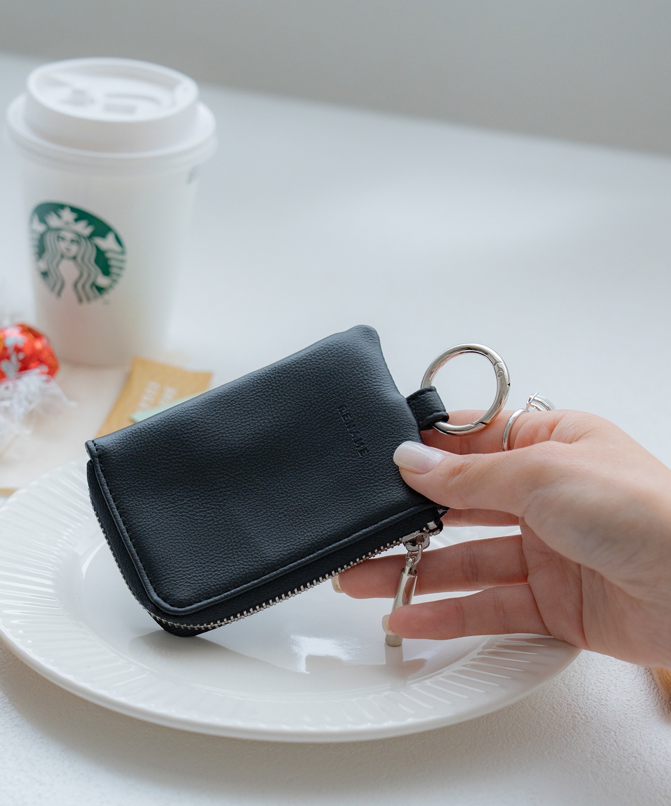 Rename  マルチ コインケース