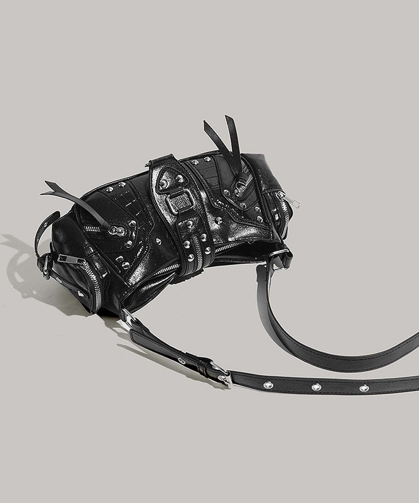 【 DEVICE select 】 ベルト デザイン スタッズ y2k トート ショルダーバッグ メンズ レディース ユニセックス TA1394B