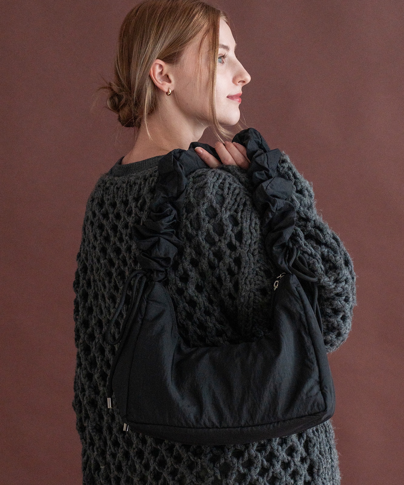 Rename  ドロスト ギャザーショルダーバッグ