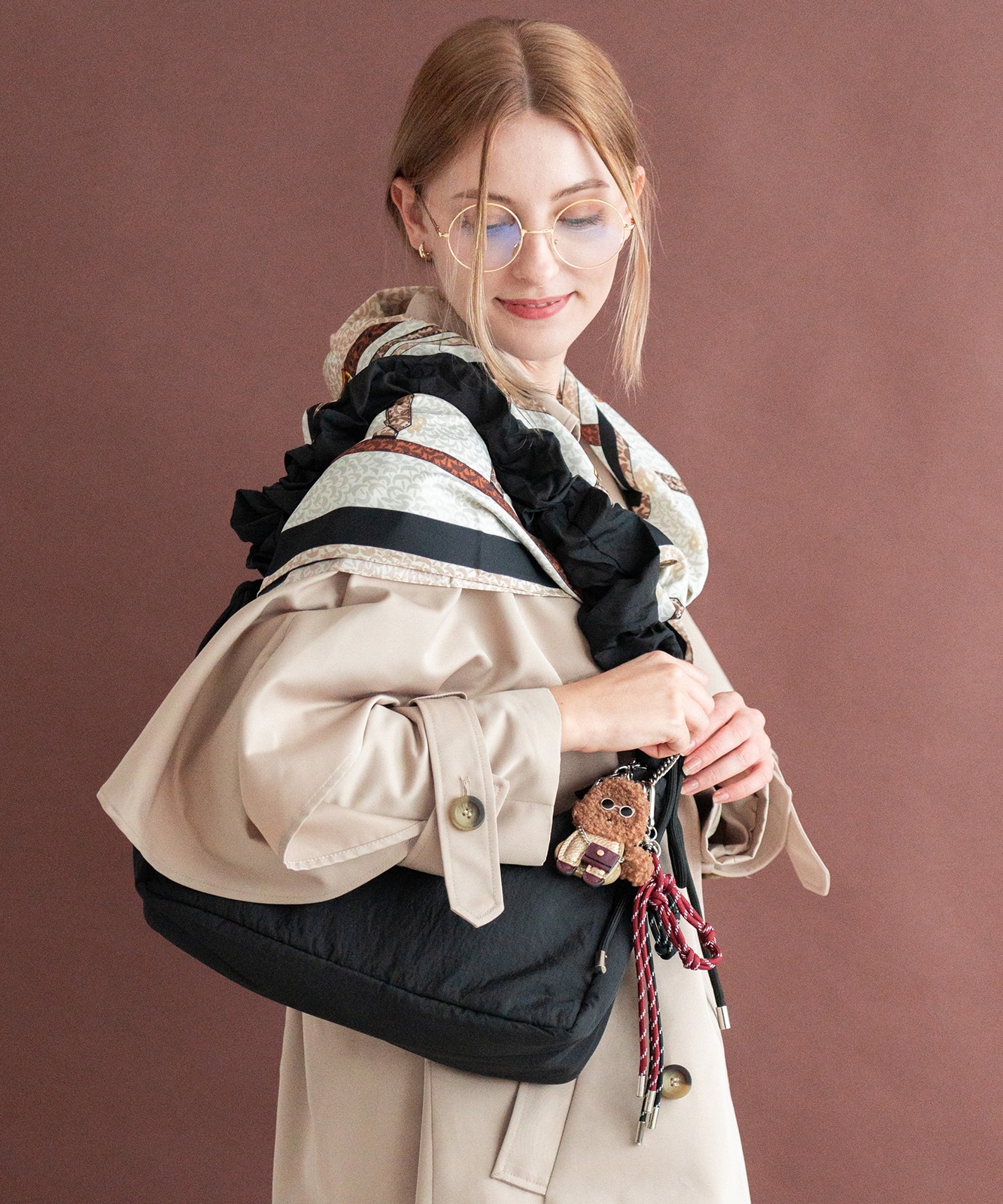 Rename  ドロスト ギャザーショルダーバッグ