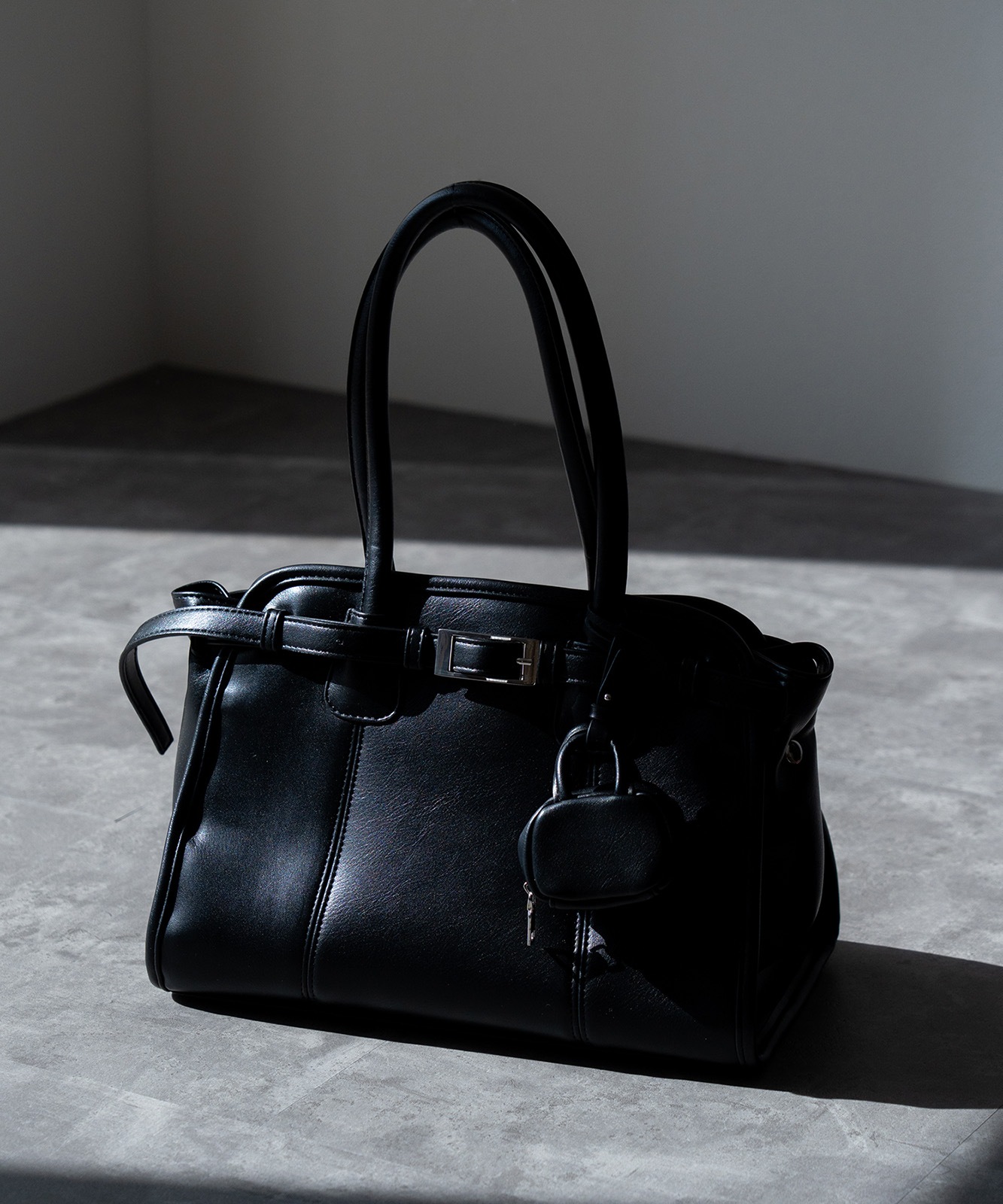 DEVICE × mikuコラボ 】REAIMER（リエメ）ベルト デザイン ボストン