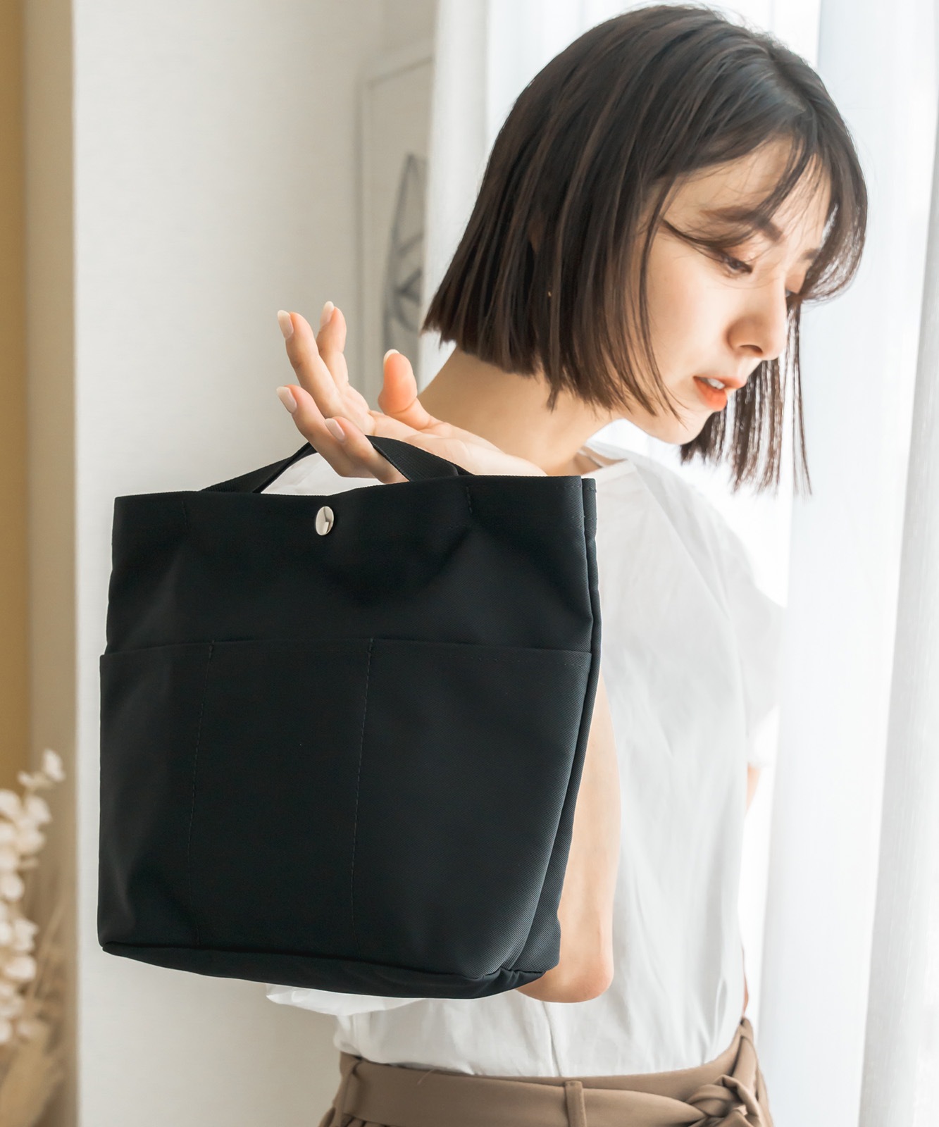 Rename ナイロン ポートレート バックインバッグ