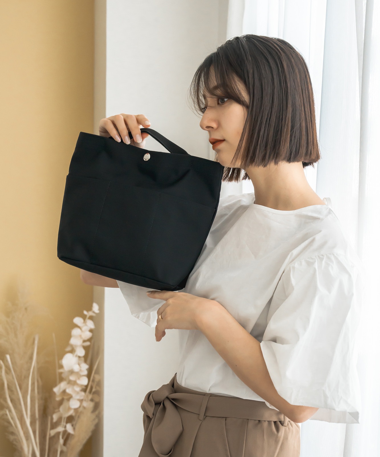 Rename ナイロン ポートレート バックインバッグ