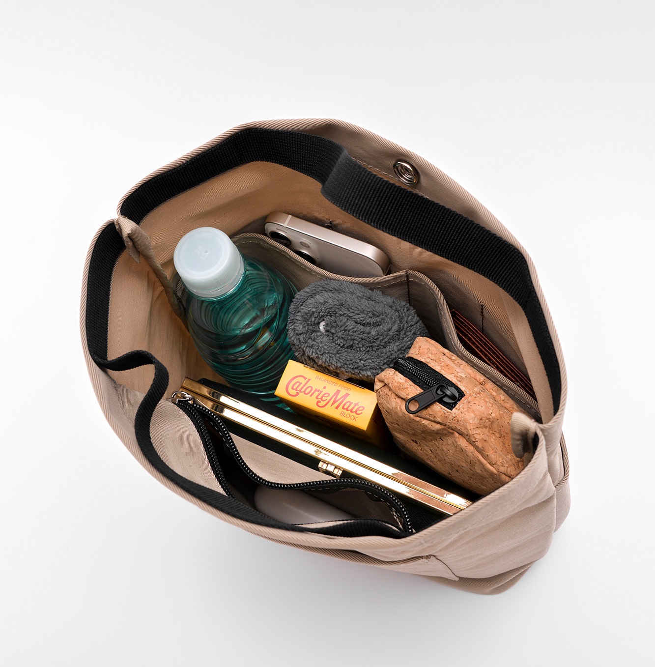 Rename ナイロン ポートレート バックインバッグ RKN23019