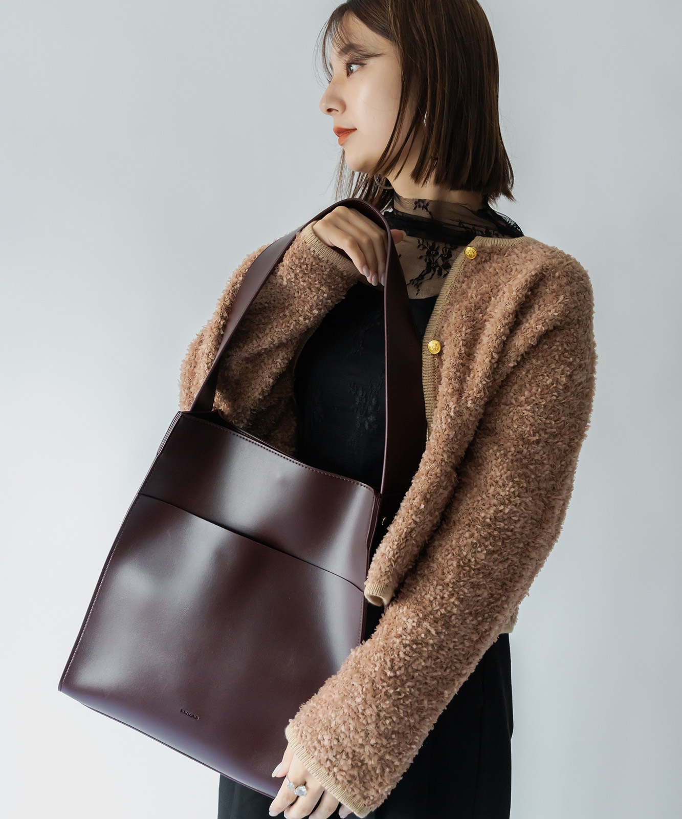 Rename フェイクレザー ショルダーバッグ