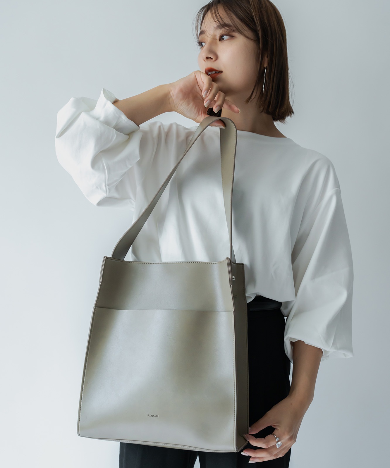 Rename フェイクレザー ショルダーバッグ