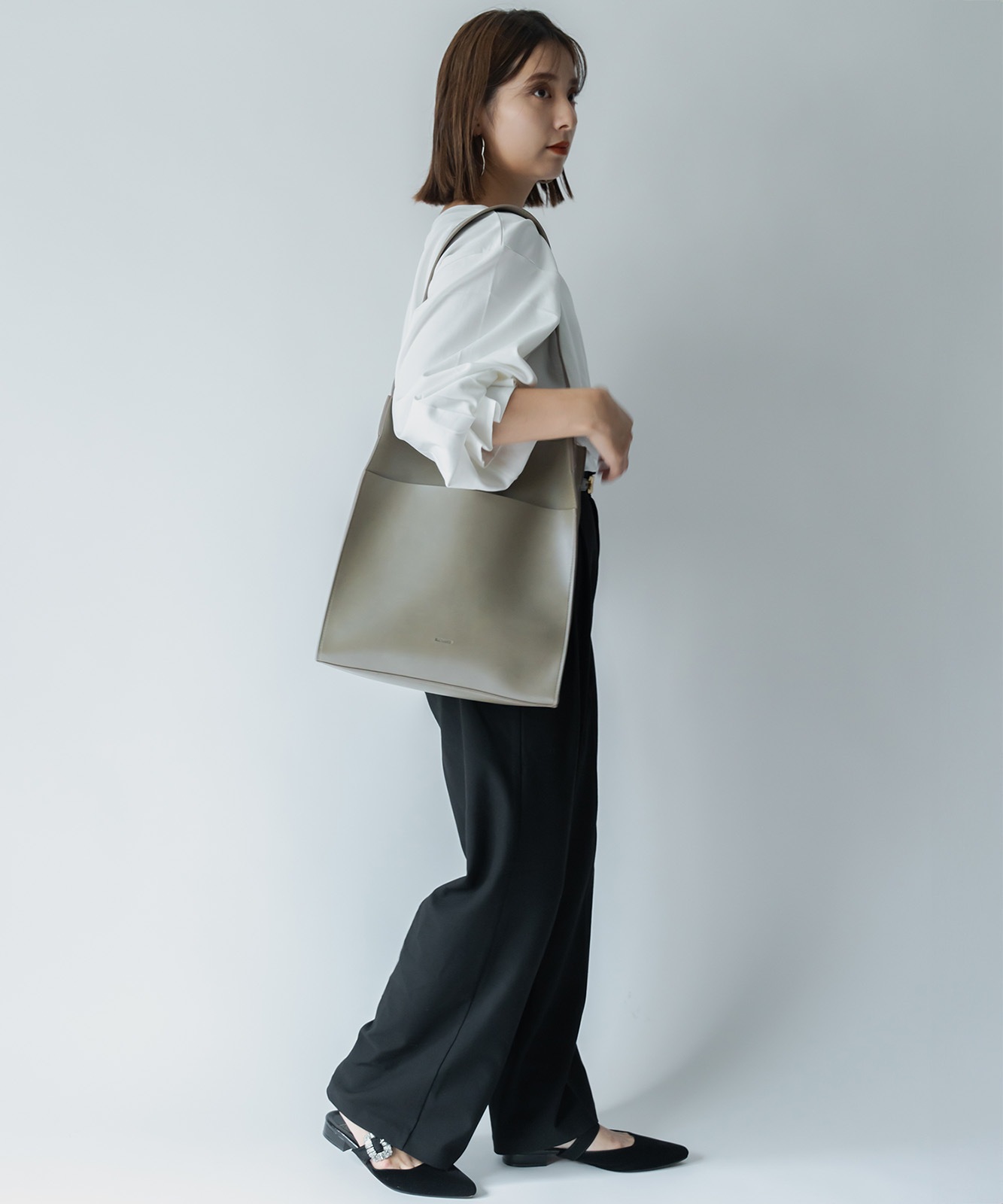 Rename フェイクレザー ショルダーバッグ