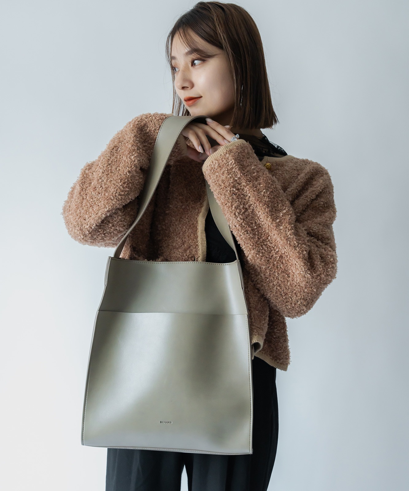 Rename フェイクレザー ショルダーバッグ